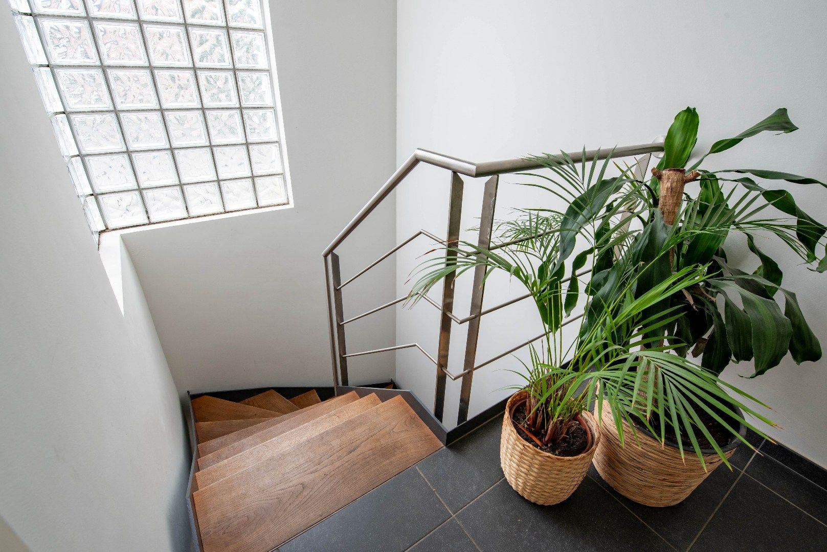 Unieke woning op topligging met tuin en dakterras foto 22