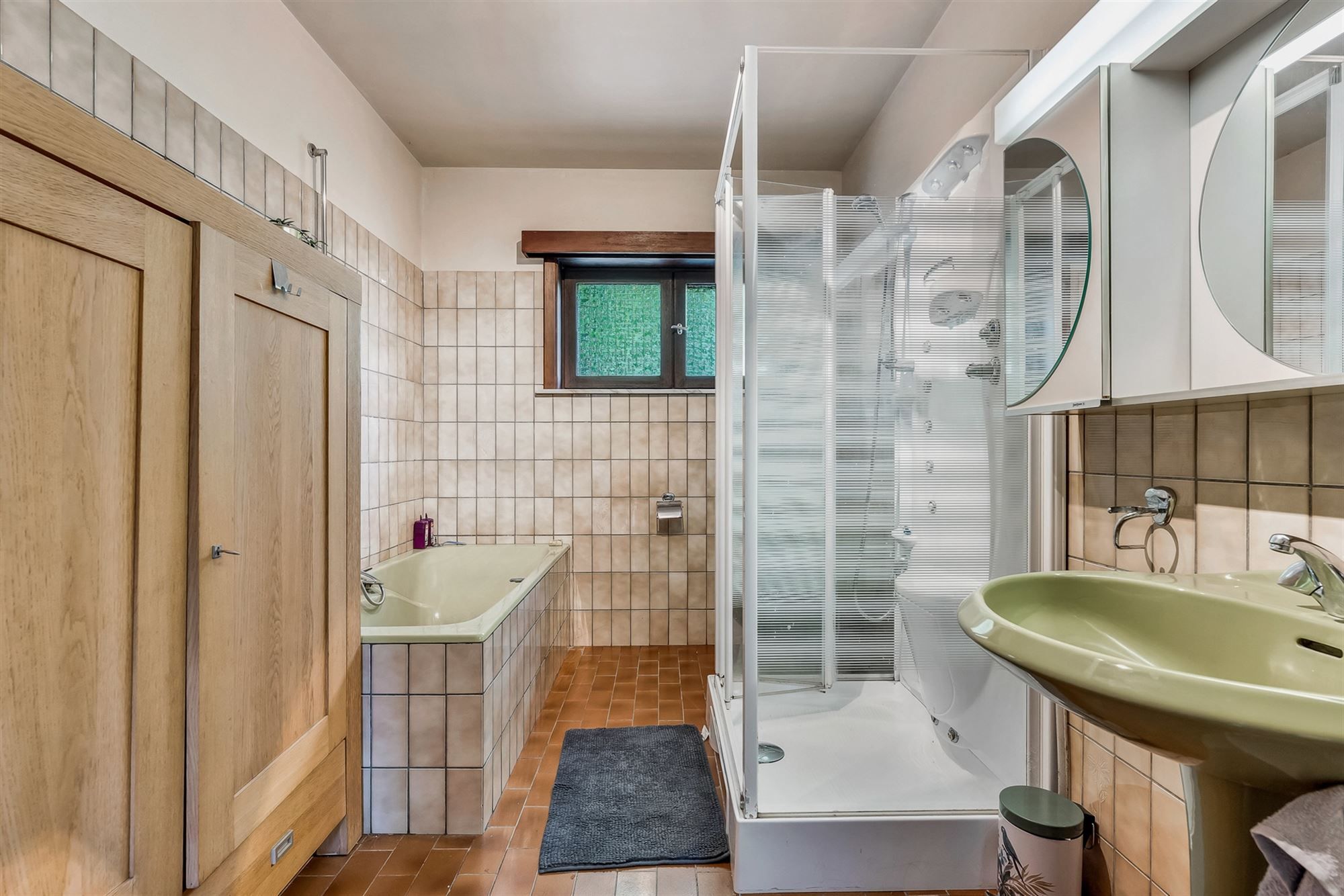 GELIJKVLOERSE WONING OP 2283M2 OP RESIDENTIËLE LIGGING foto 18