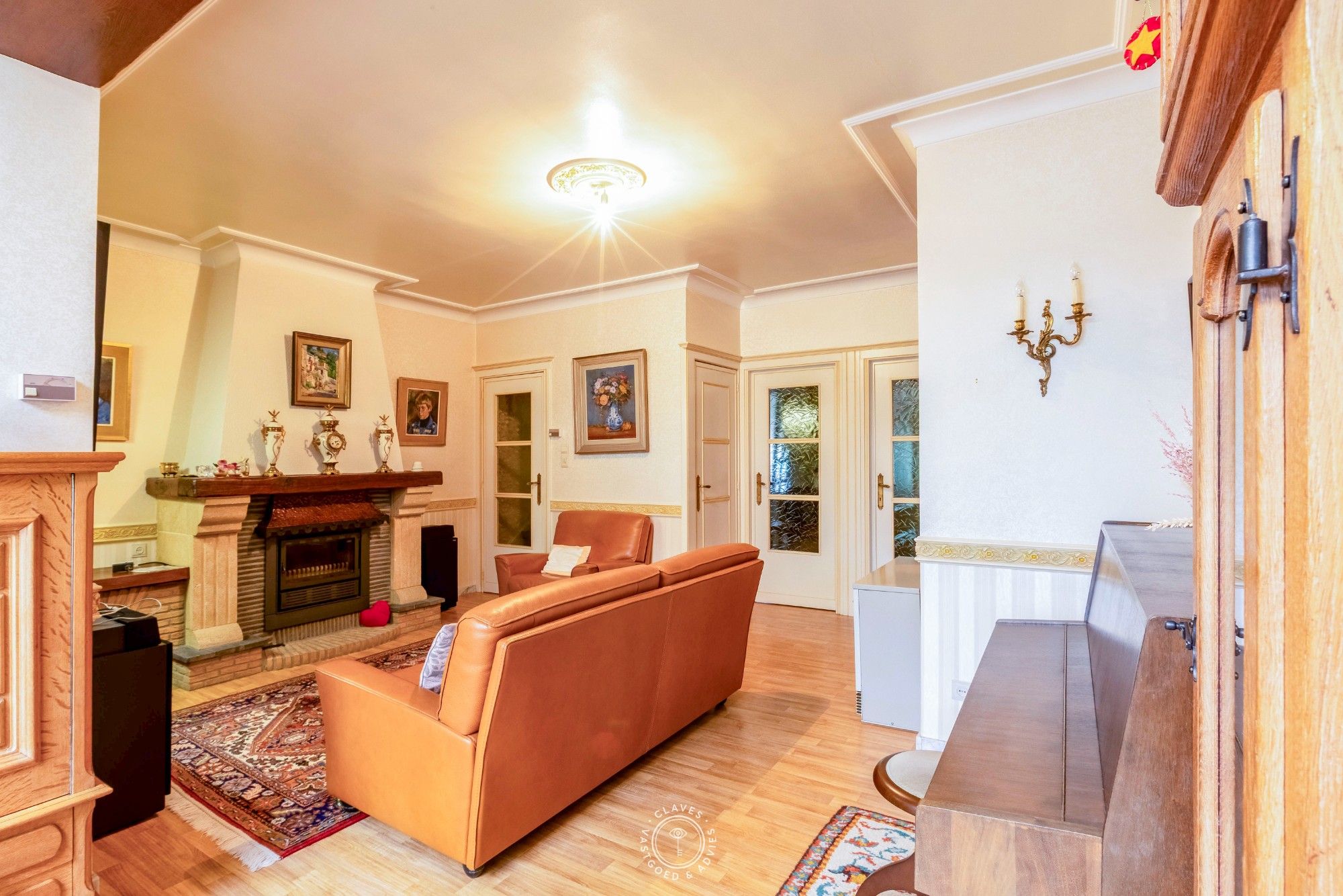 Ruime woning met garage en een prachtig uitzicht foto 7