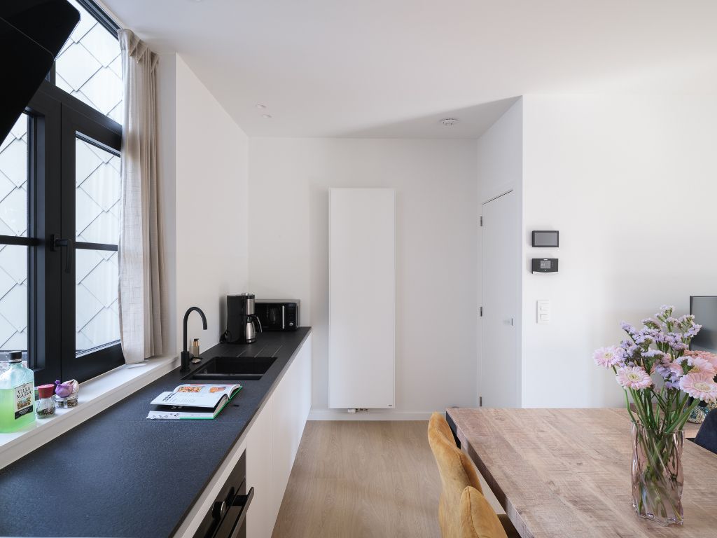 Stijlvol gerenoveerde en instapklare woning met 2 slaapkamers nabij De Visserij – Gent foto 8