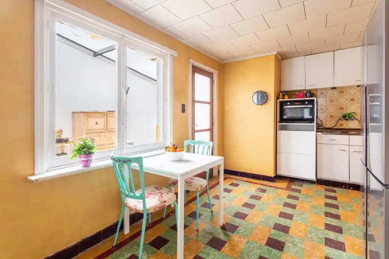 Ruime gezinswoning in rustige straat! foto 9