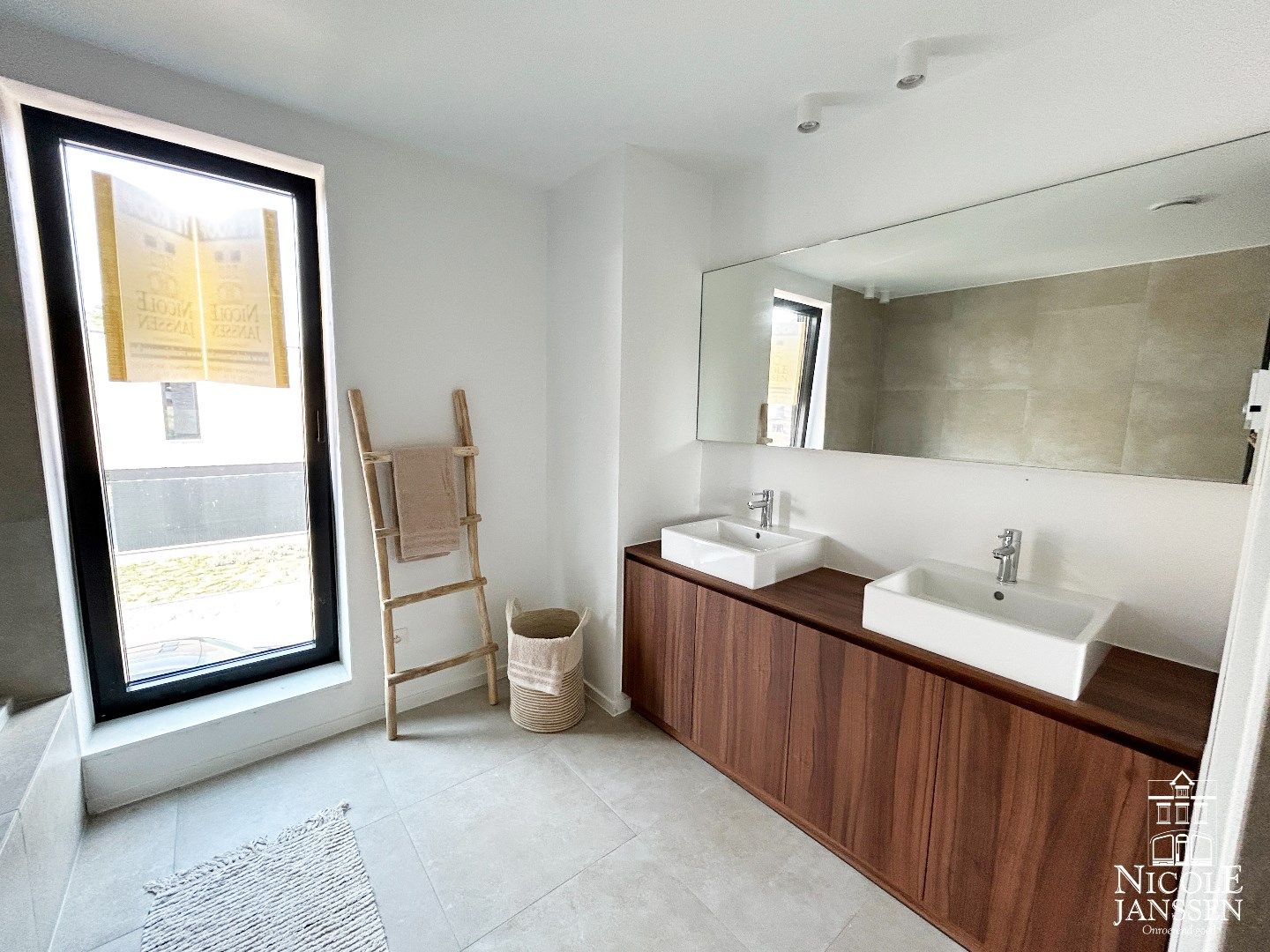 Trendy energiezuinige nieuwbouwwoning van 143m² (excl. gegoten kelder) foto 13