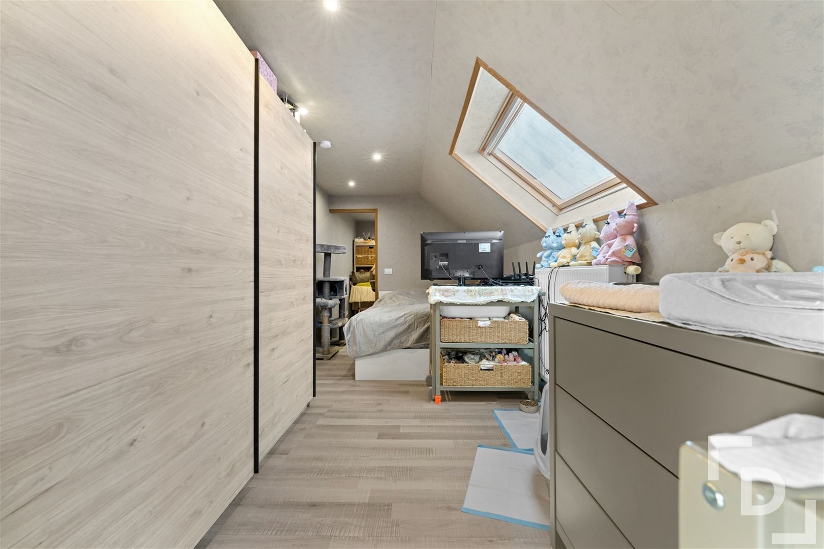 Landelijke alleenstaande woning met verzicht te koop in Houthulst! foto 20