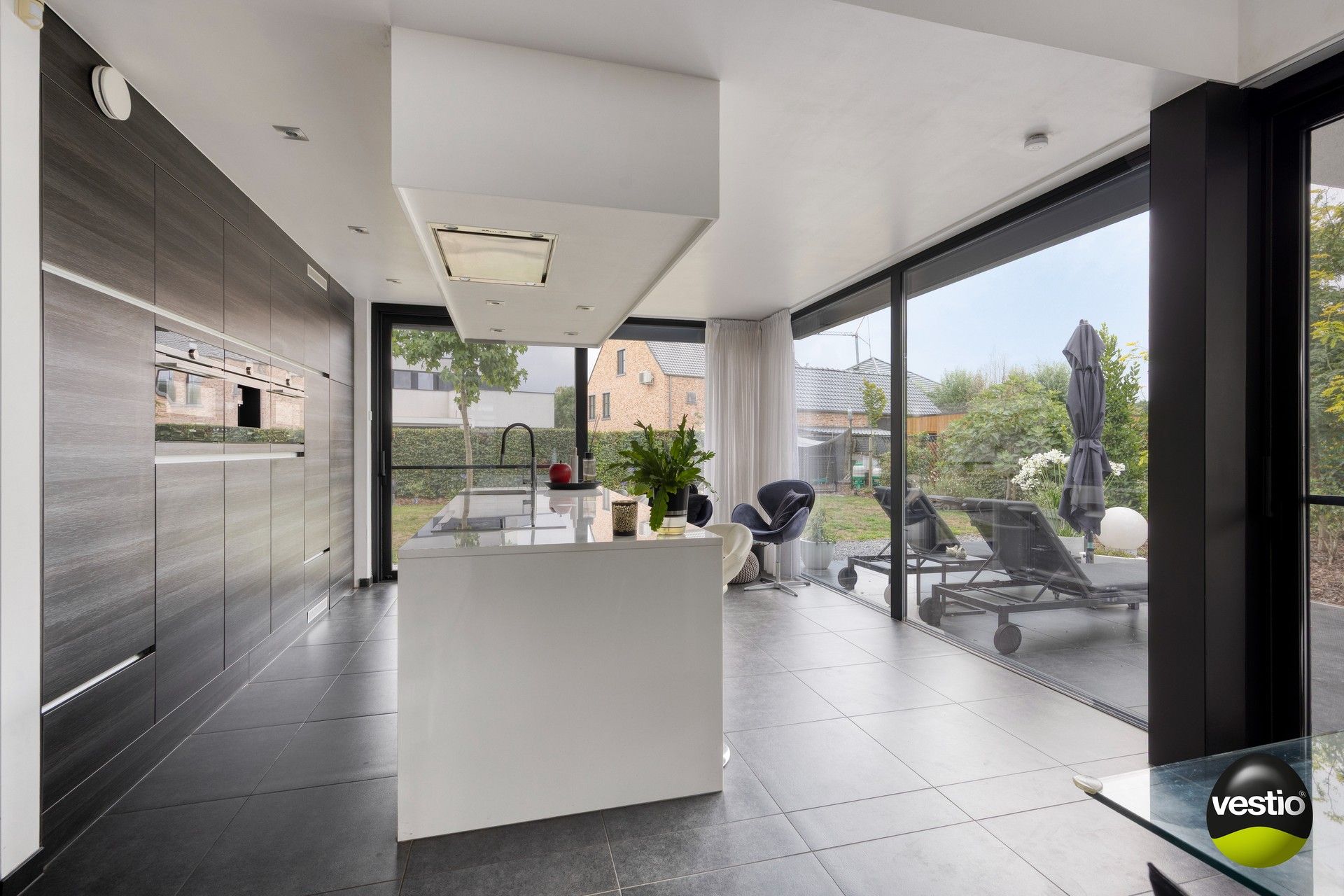 MODERNE VILLA – TOPAFWERKING IN RUSTIGE WIJK foto 15