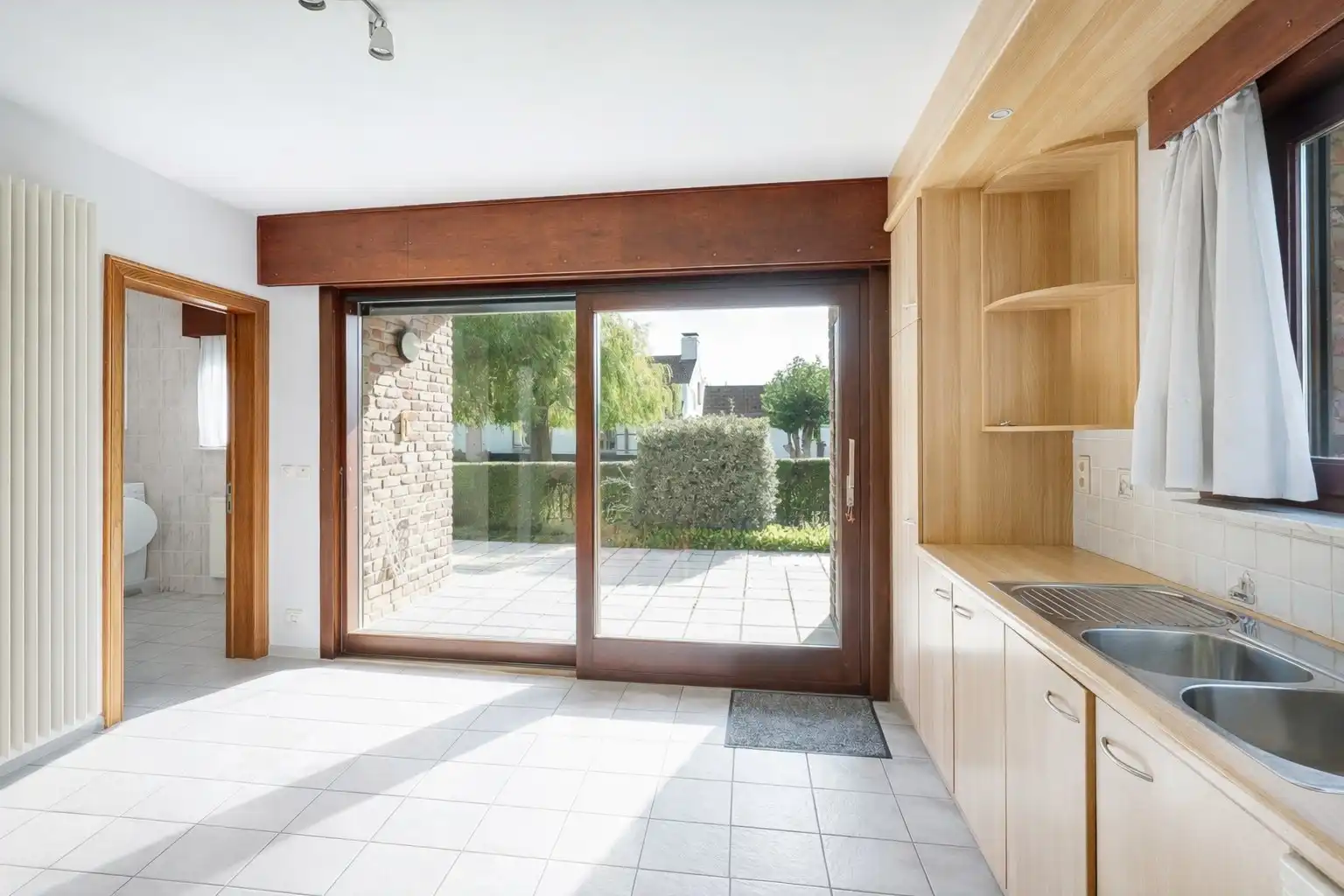 Grote alleenstaande villa te Dudzele foto 9