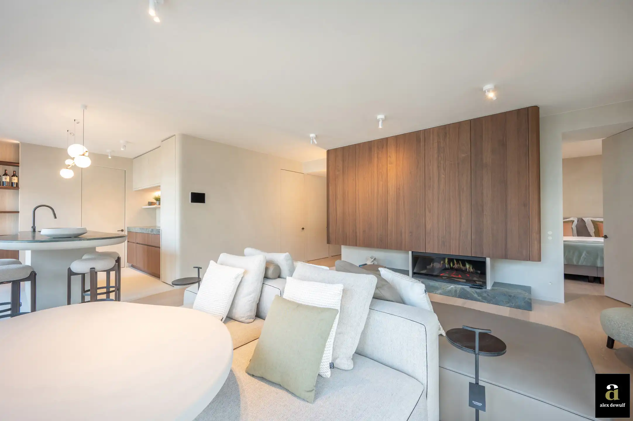 Ruim appartement met zeezicht en zonnig terras op de Kustlaan. foto 10