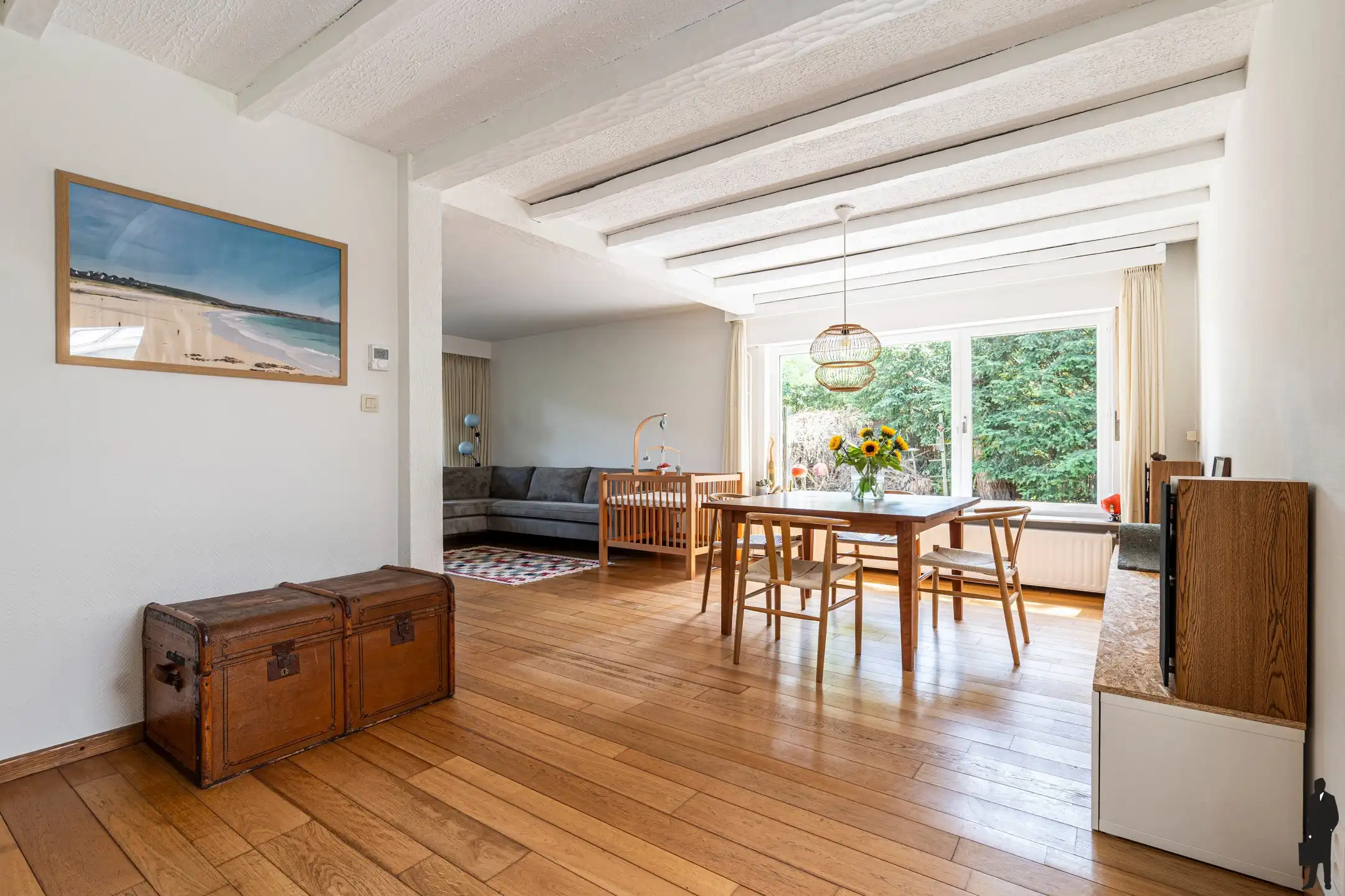 Vrijstaande woning op 1.588m² in villawijk nabij NL grens. foto 5