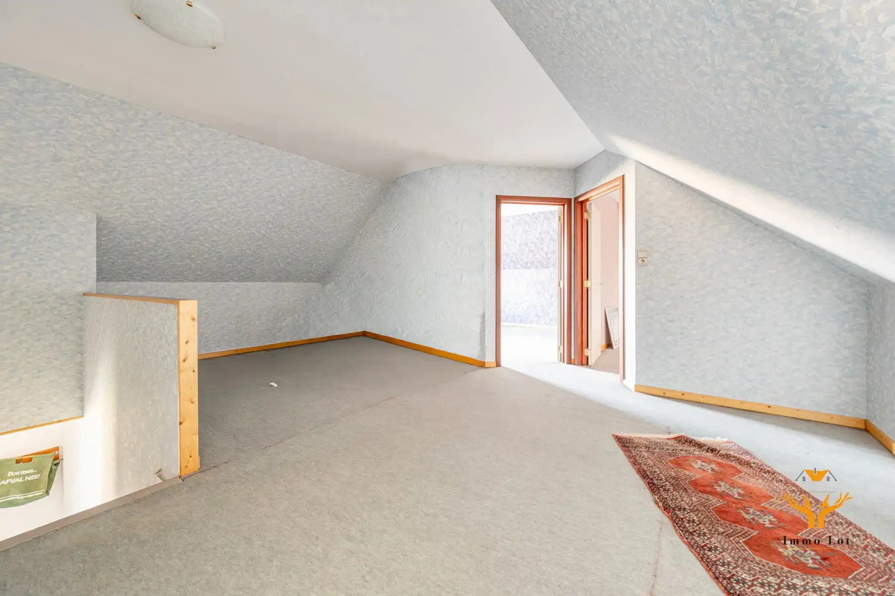 Gezinswoning met 5 slaapkamers en ruime tuin foto 21