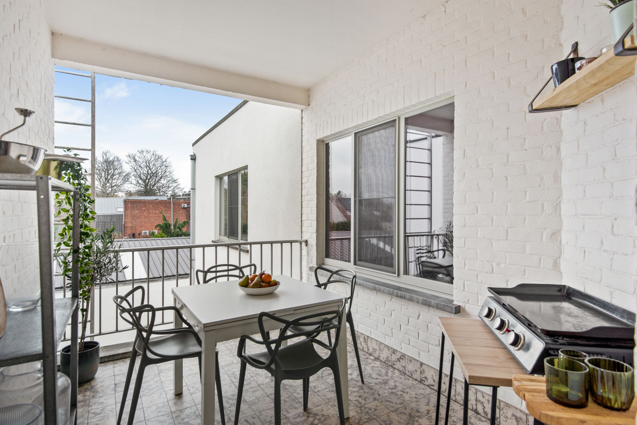 Prachtig gerenoveerd appartement - overdekt terras en garage foto 9