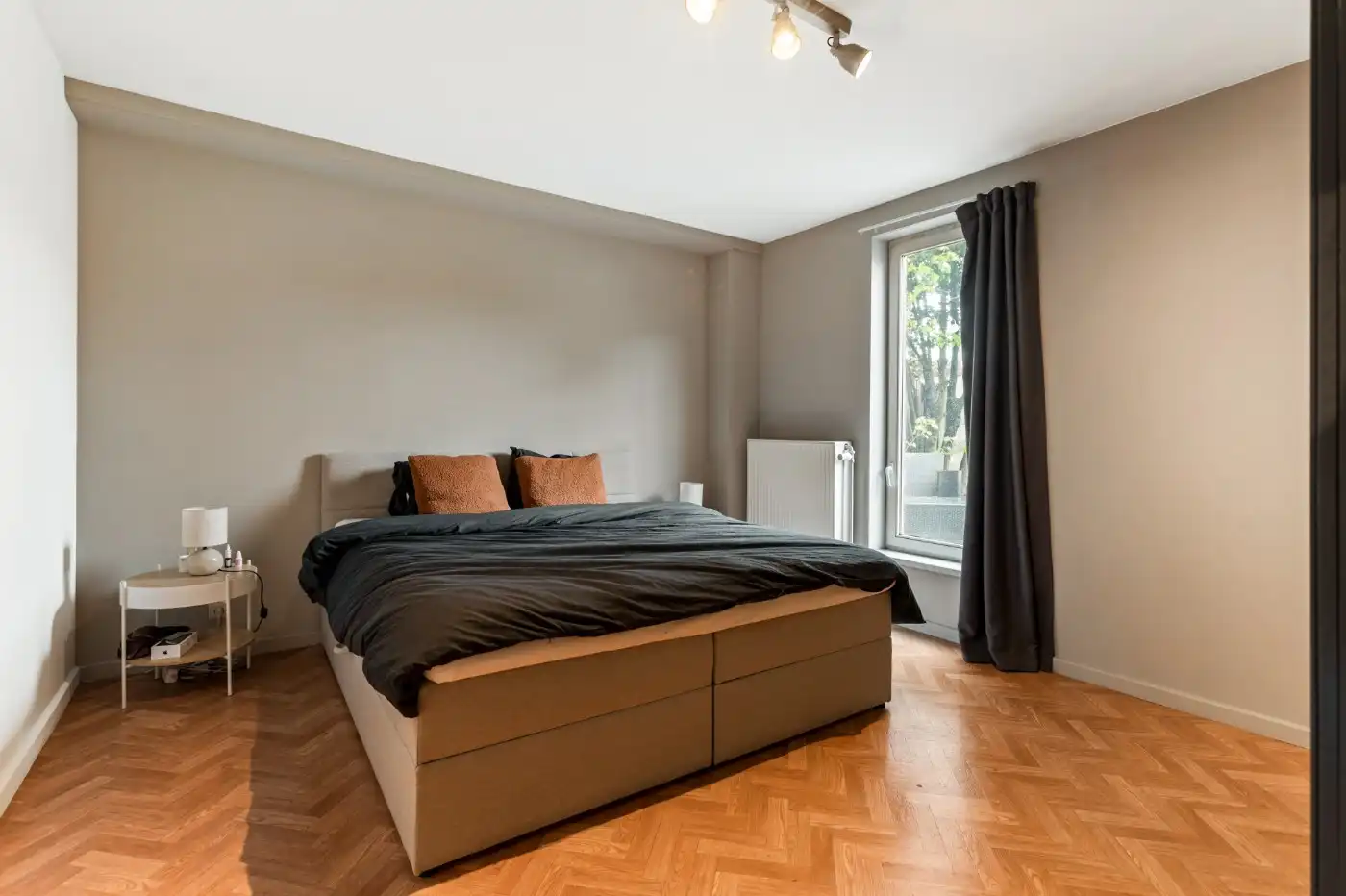 Groot, instapklaar app. met 1 à 2 slpk. en tuin in het centrum van Putte foto 11