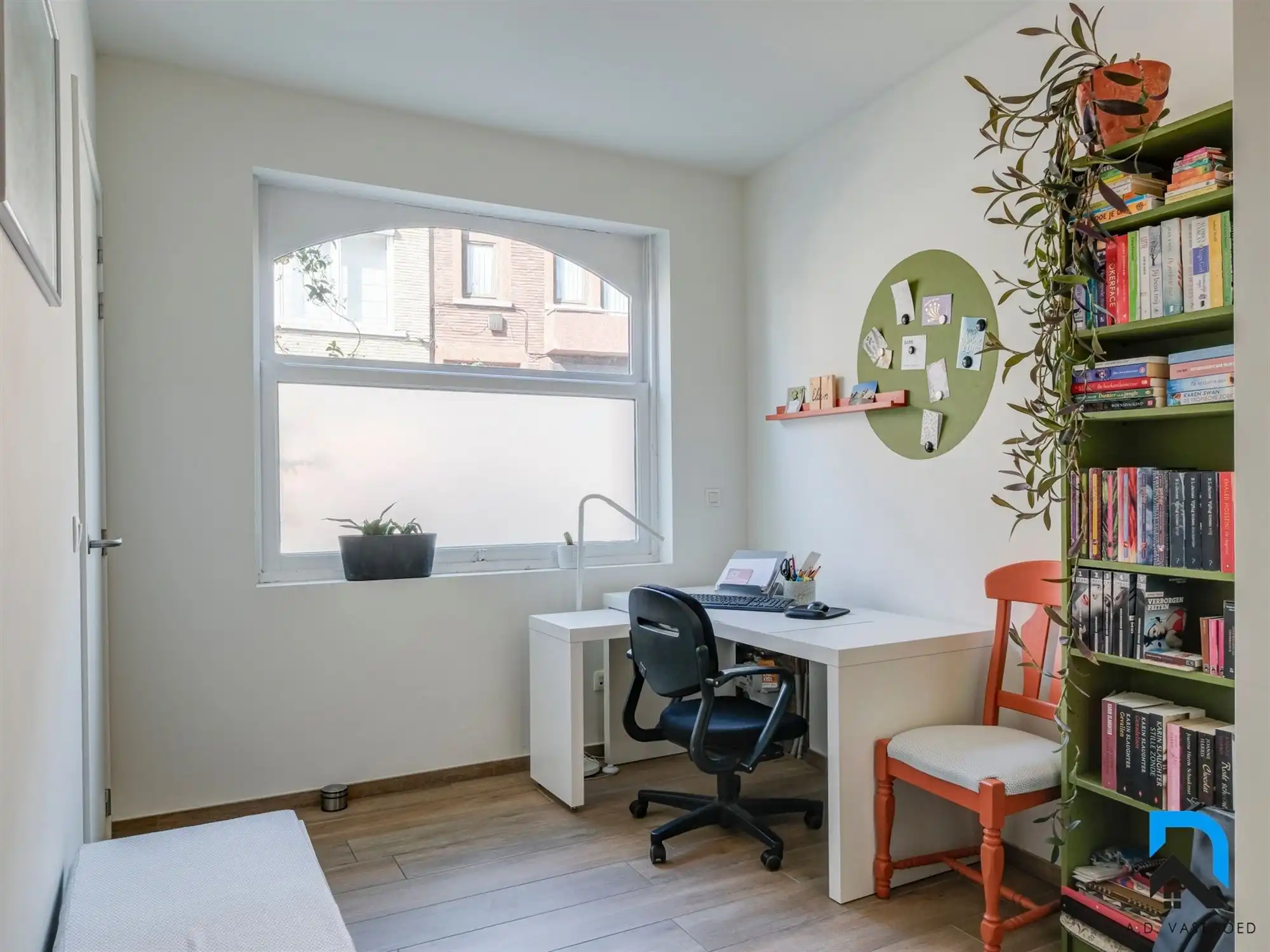 Gerenoveerde woning met tuin op toplocatie in Hasselt foto 7