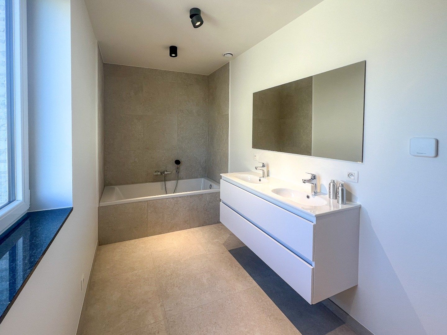 KIJKDAG ZATERDAG 7/2/2026 14u tot 16u - Halfopen woning met 3 slaapkamers en landelijk verzicht! foto 14