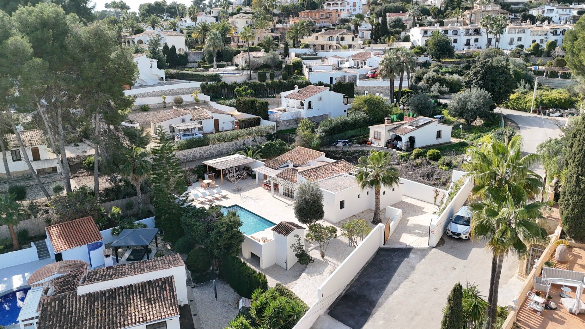 Stijlvolle Gerenoveerde Villa in Moderne Mediterrane Stijl foto 21