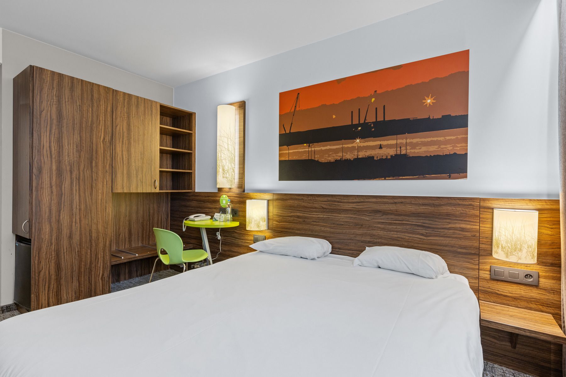 Hotelkamer te koop in het Ibis Styles Hotel te Zeebrugge foto 4