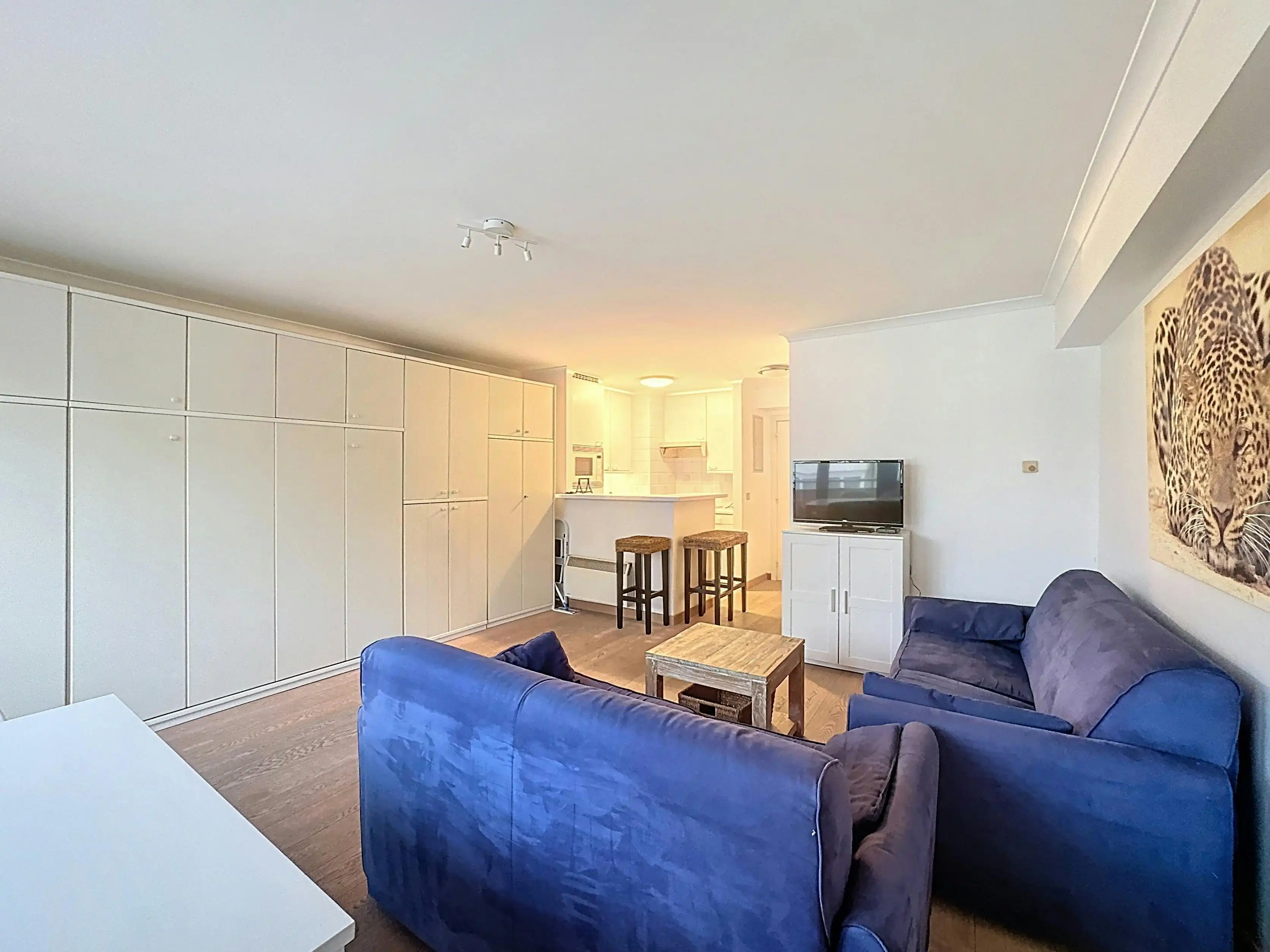 Studio met zijdelings zeezicht te koop in Knokke foto 4