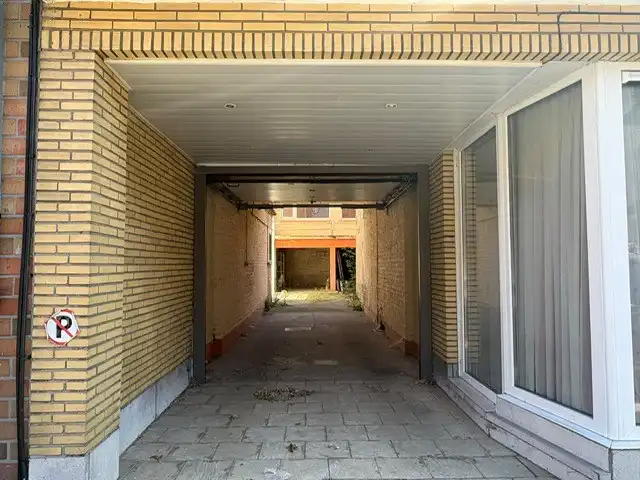 Garages te koop aan de stadsrand van Aalst foto 2