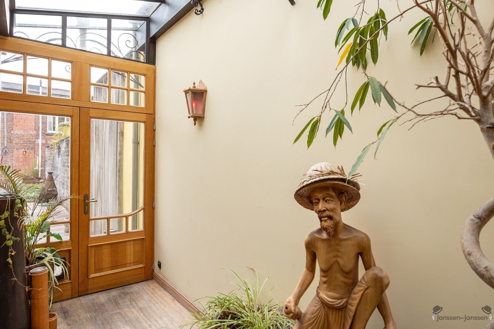 Uniek royaal handelshuis in centrum Antwerpen foto 17