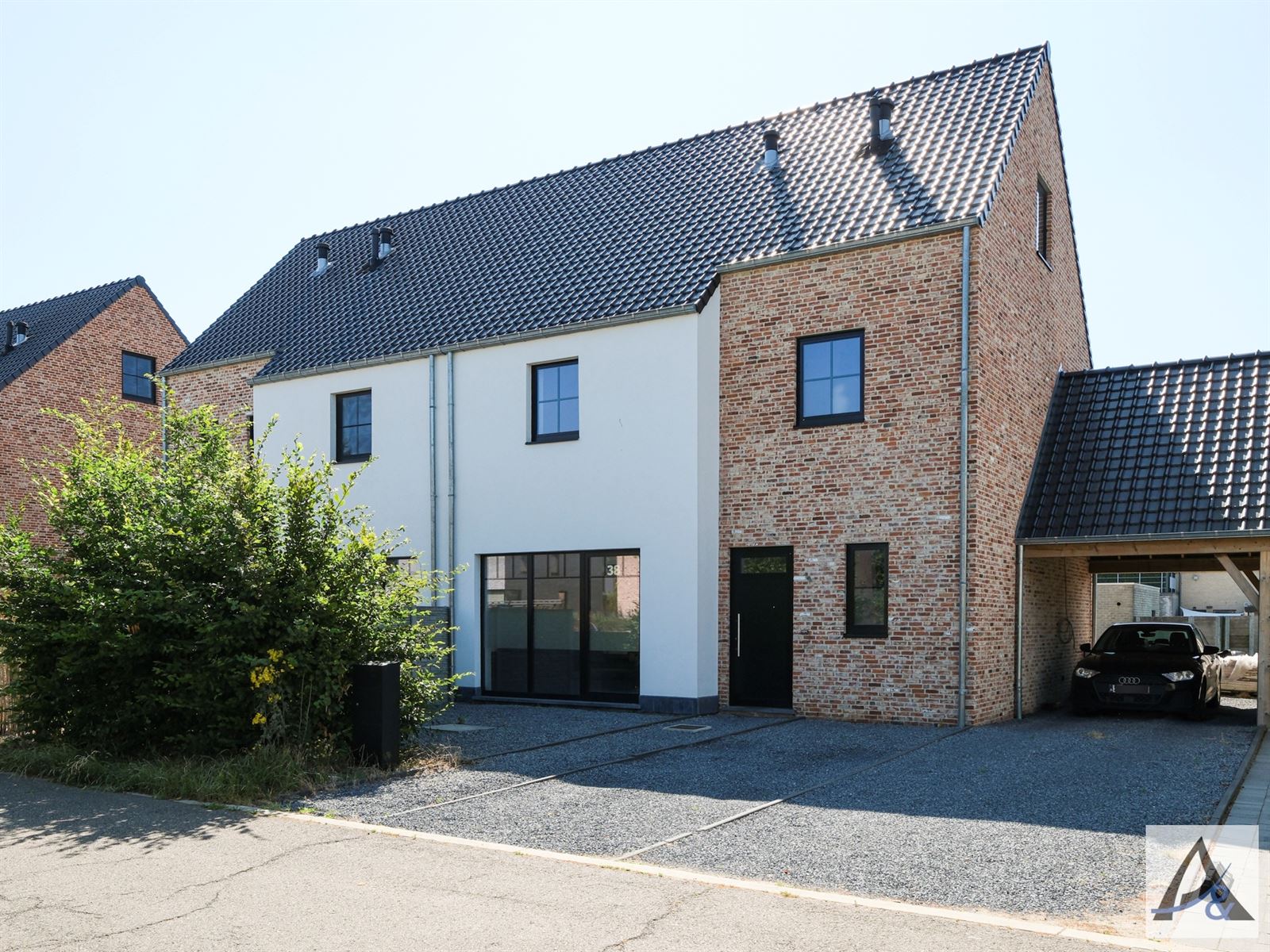 Instapklare BEN-woning in landelijke stijl - Slechts 2% registratierechten! foto {{pictureIndex}}