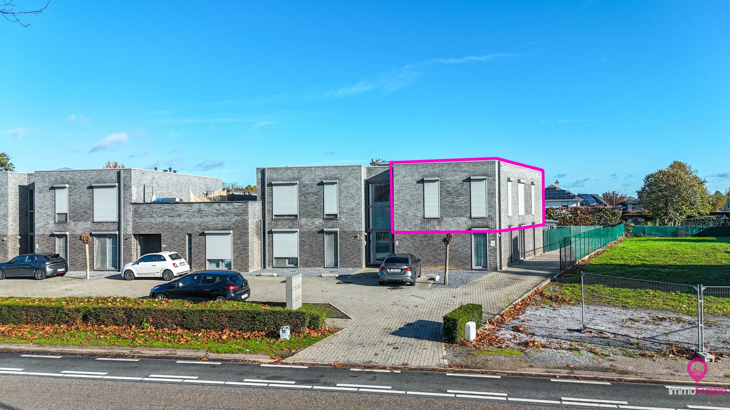 Instapklaar app met garagebox en 3slpk + ideale ligging! foto 2