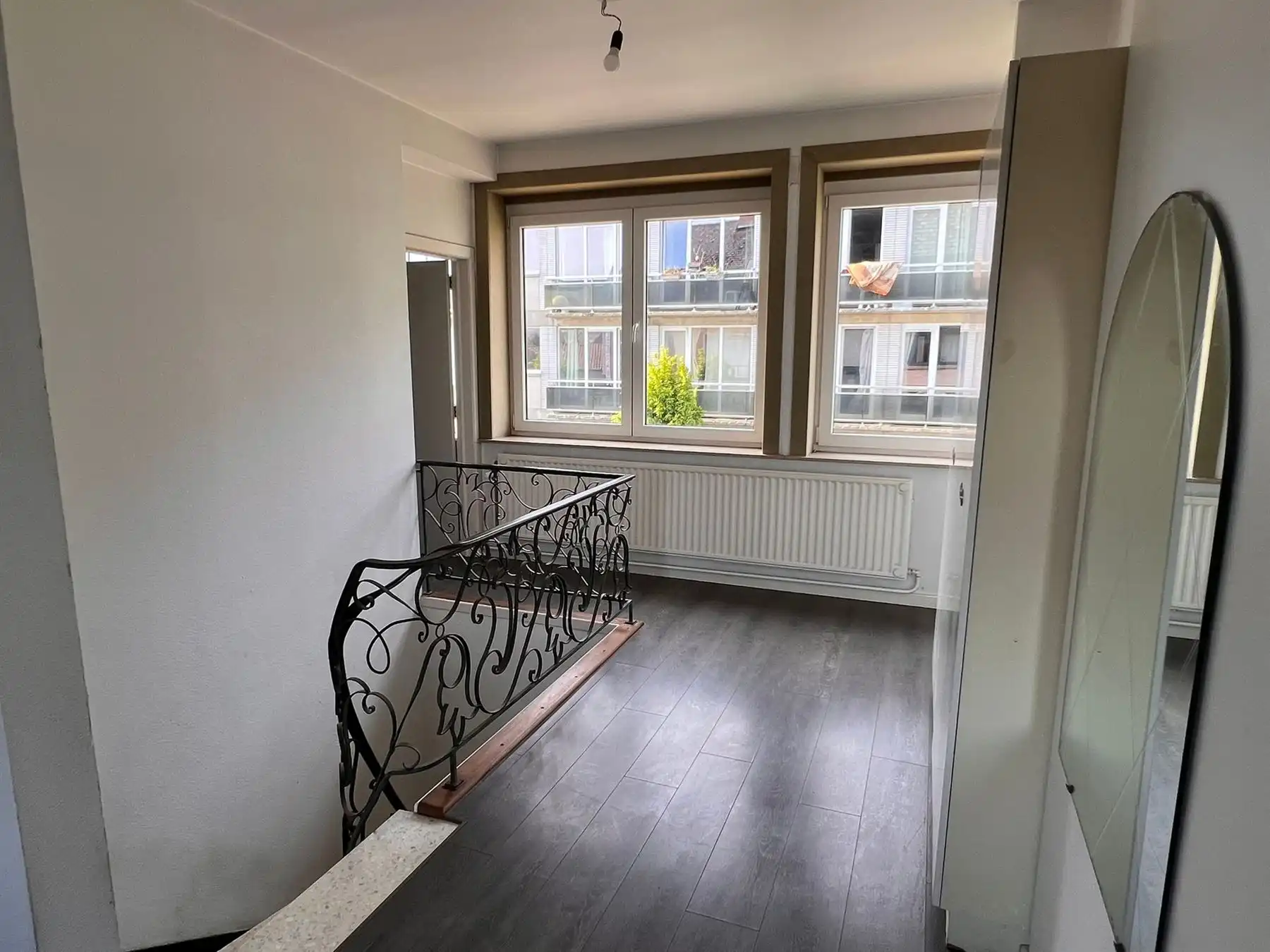 Ruime burgerswoning op wandelafstand van het stadscentrum foto 7