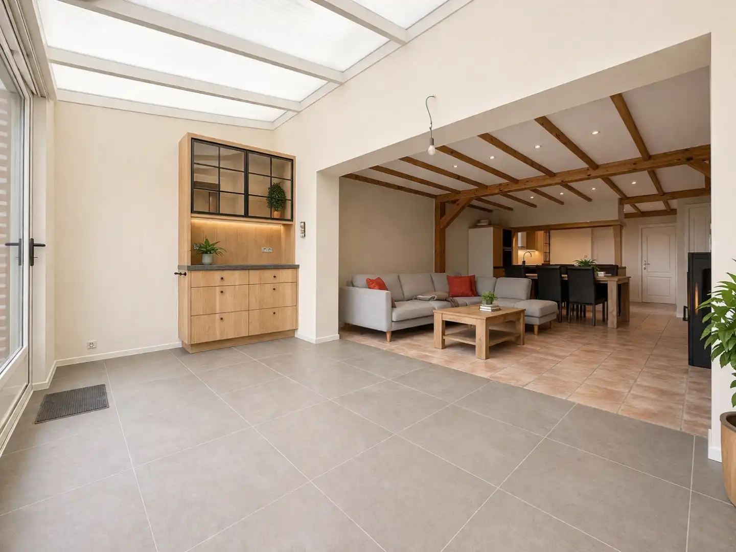Gerenoveerde woning met o.a. 3 kamers, tuin & garage foto 8