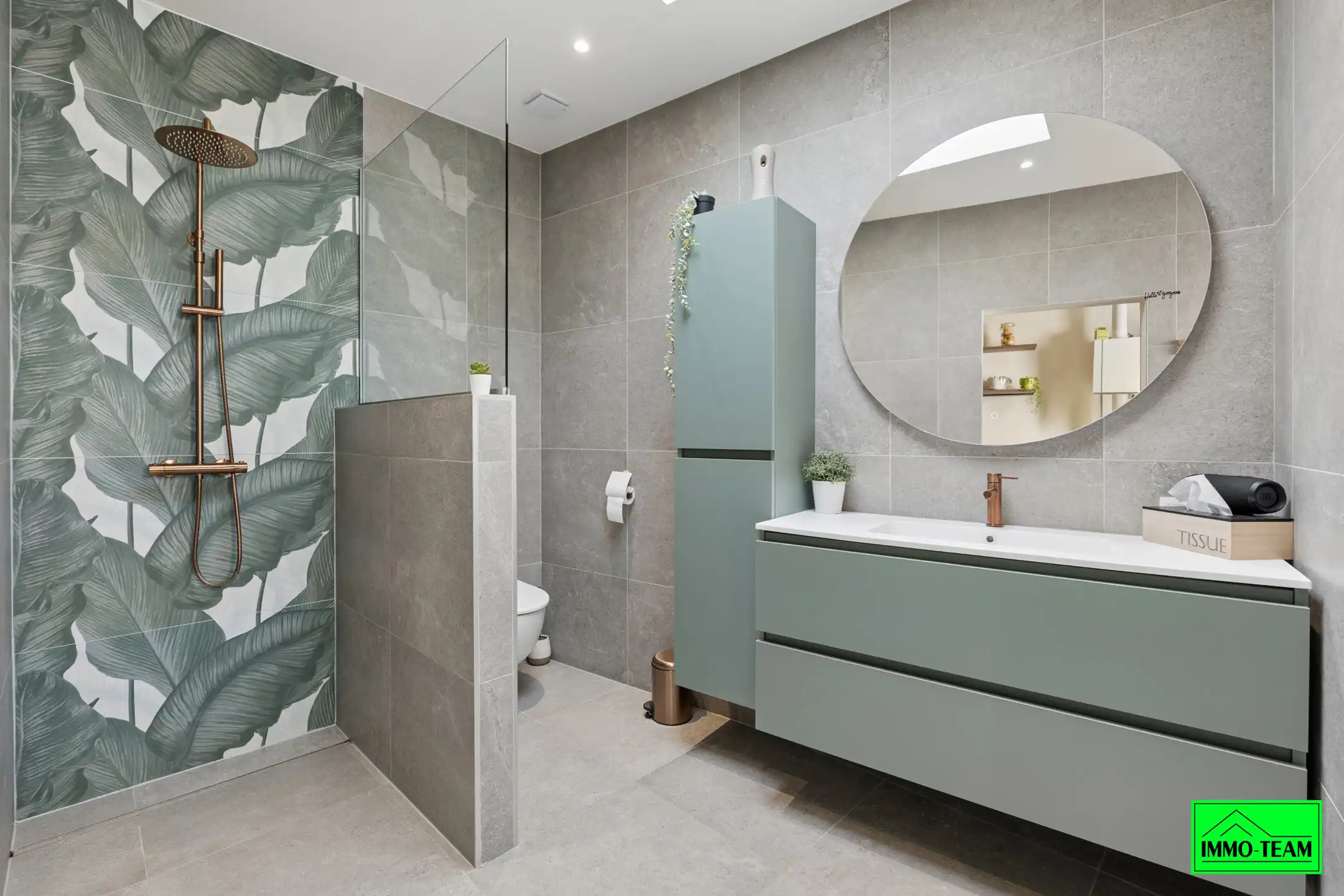 Instapklare gerenoveerde woning nabij het stadscentrum. foto 10