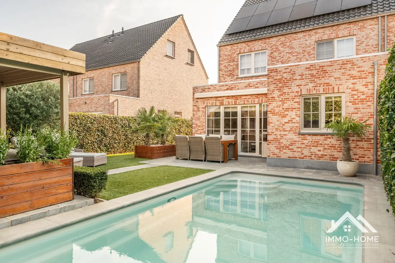 LANDELIJK GELEGEN GEZINSWONING MET ZWEMBAD TE LOKEREN foto 2