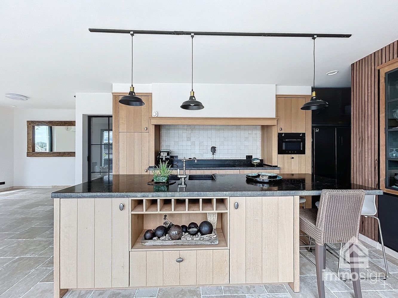 Hoogwaardig afgewerkt penthouse met zeer groot terras te Boekt! foto 9