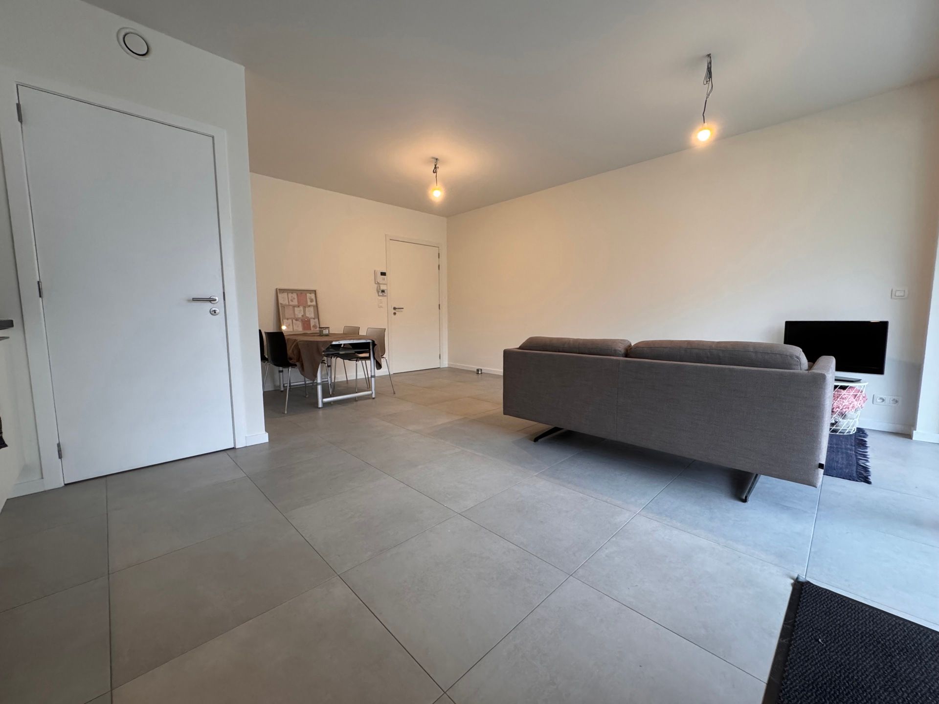 Energiezuinig gelijkvloers appartement met terras foto 3