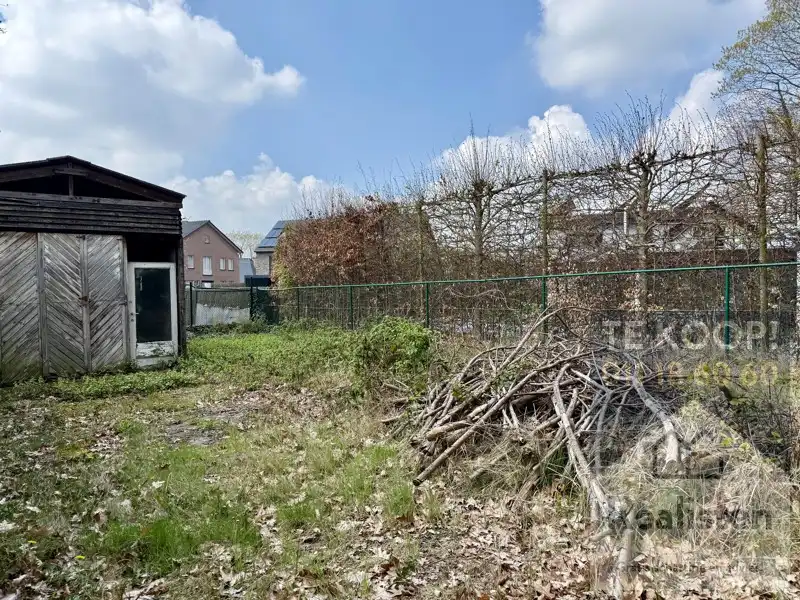 Kantoren op zichtlocatie + ruime parking foto 9