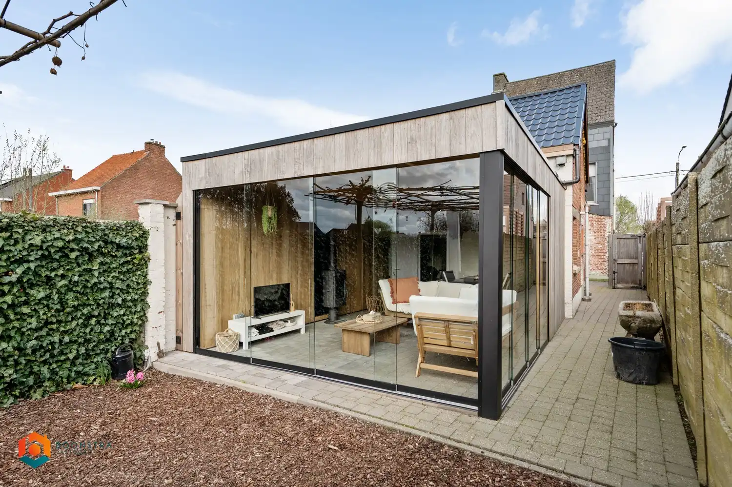 Instapklare gerenoveerde woning met 2 slpkrs en tuin met prachtige veranda te Putte foto 8