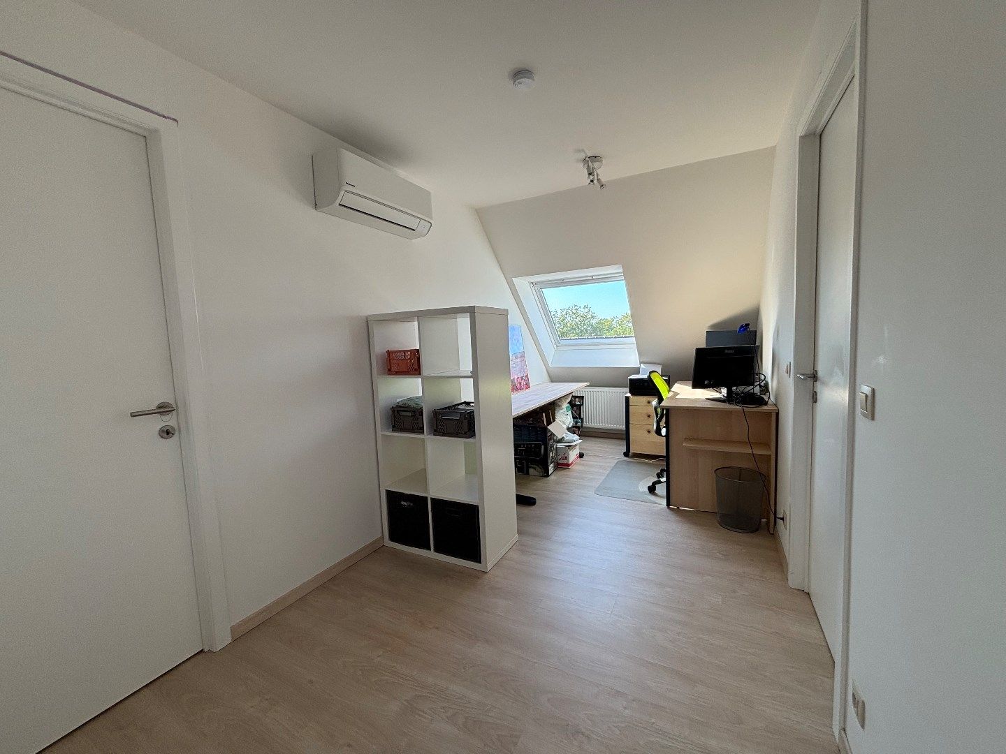 Duplex met 2 slpk + open kamer + terras, privé-carport en fietsenberging foto 13