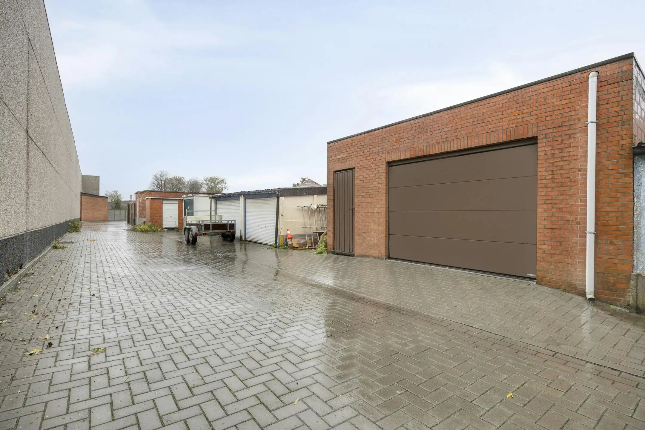 Ruime rijwoning met garage te Willebroek foto 14