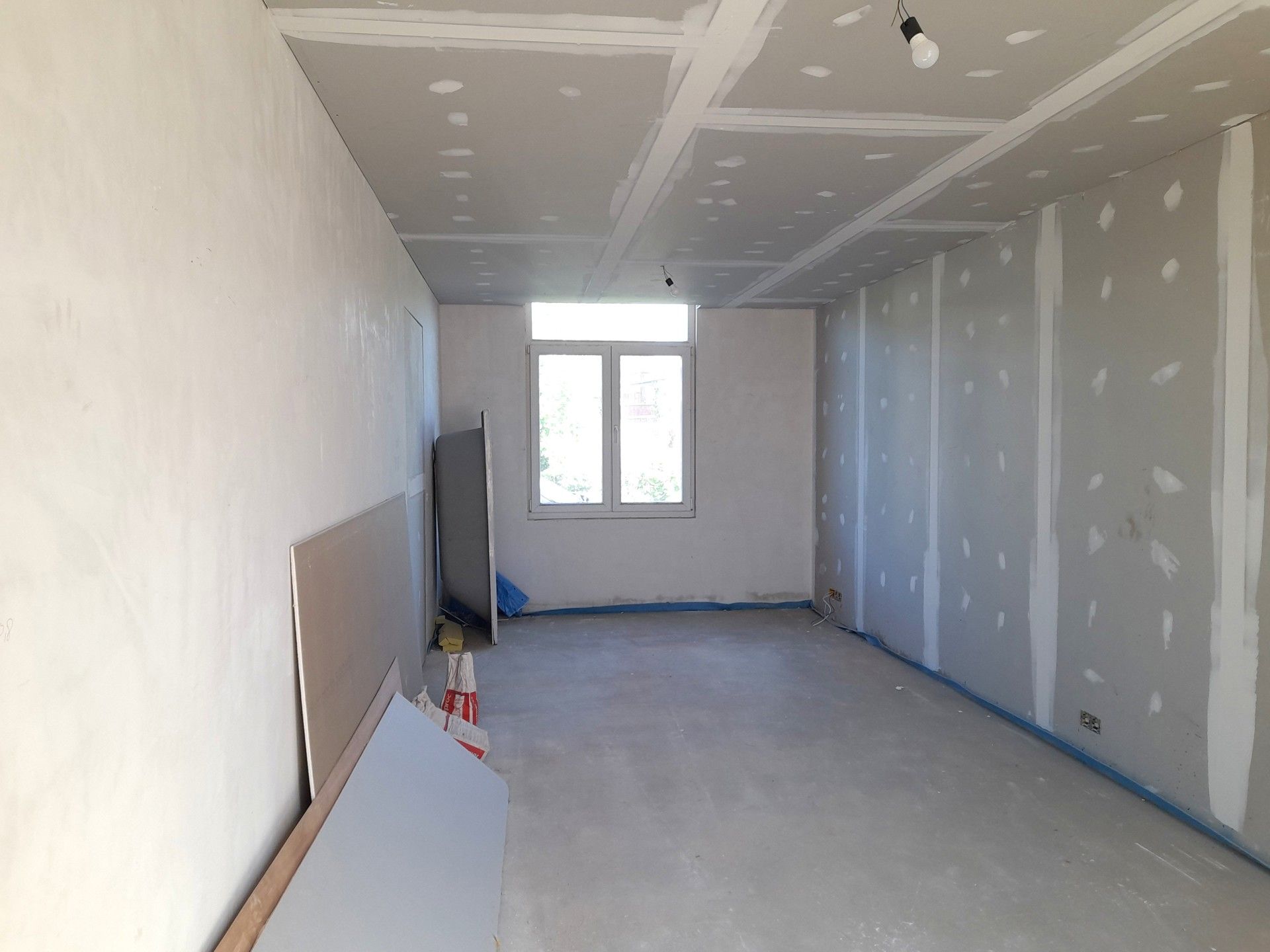 Af te werken woning in centrum Nijlen foto 12