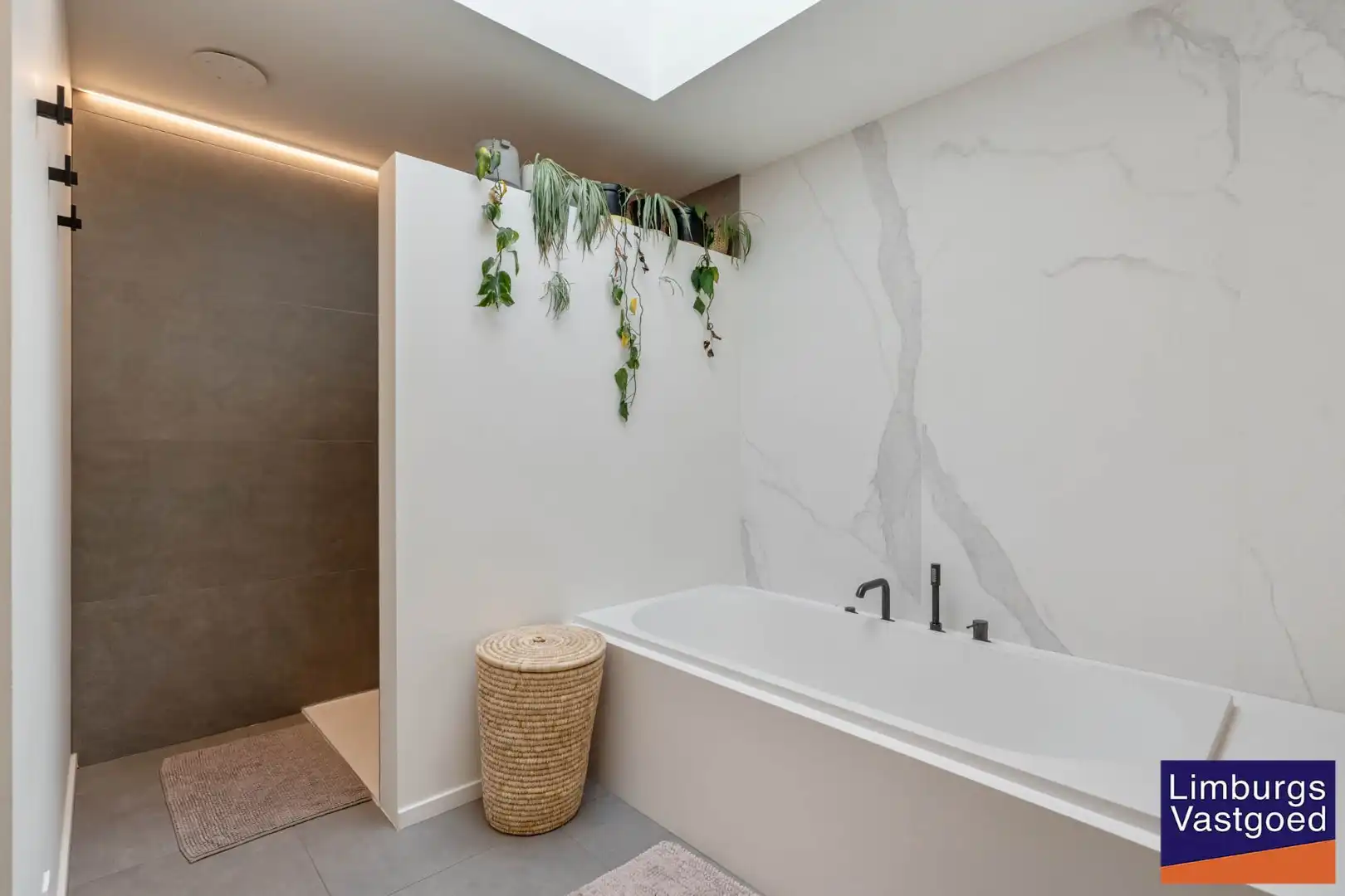 Hoogwaardig afgewerkte gezinswoning, 4 slpk, op 48a23ca, nabij centrum foto 34