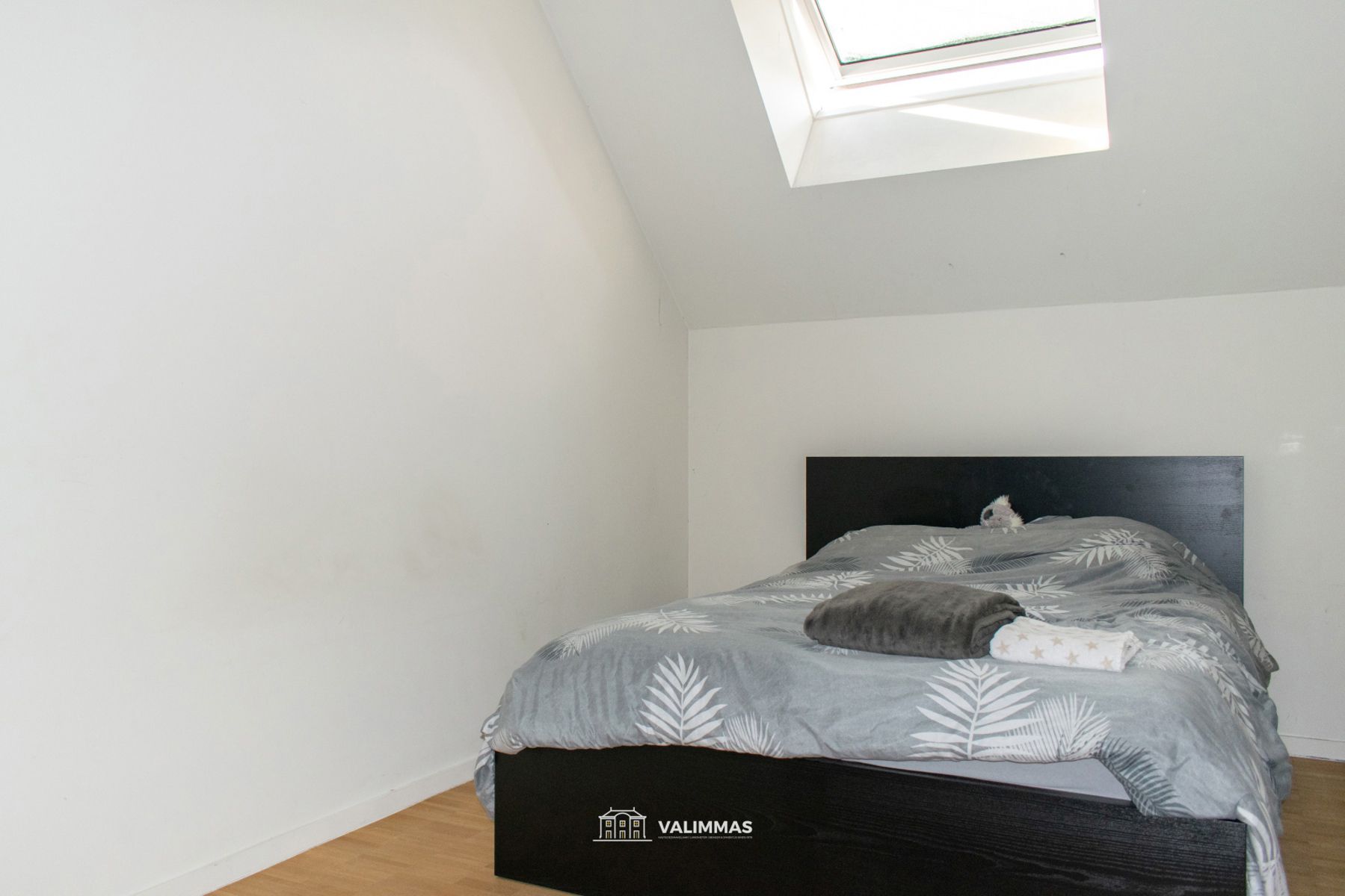 Instapklaar duplex-appartement met terras & parking... foto 7