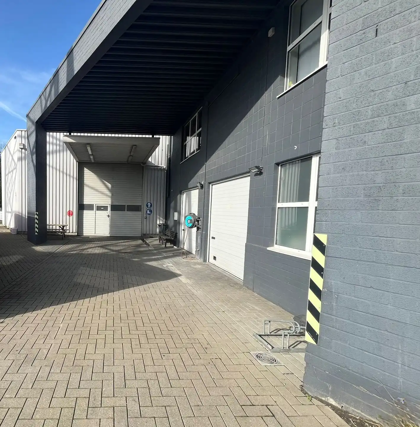 Polyvalent bedrijfsgebouw  van 1.550m² te Schelle foto 11