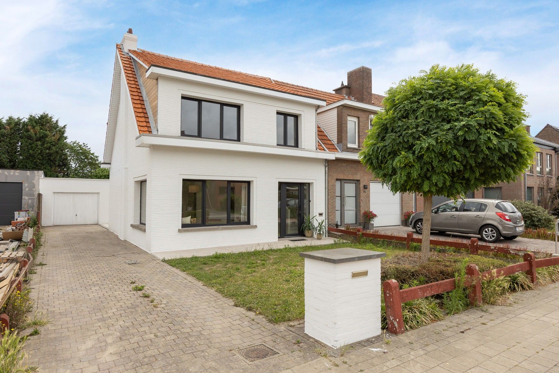 Hoofdfoto van de publicatie: Instapklare woning met zonnige tuin op uitstekende ligging