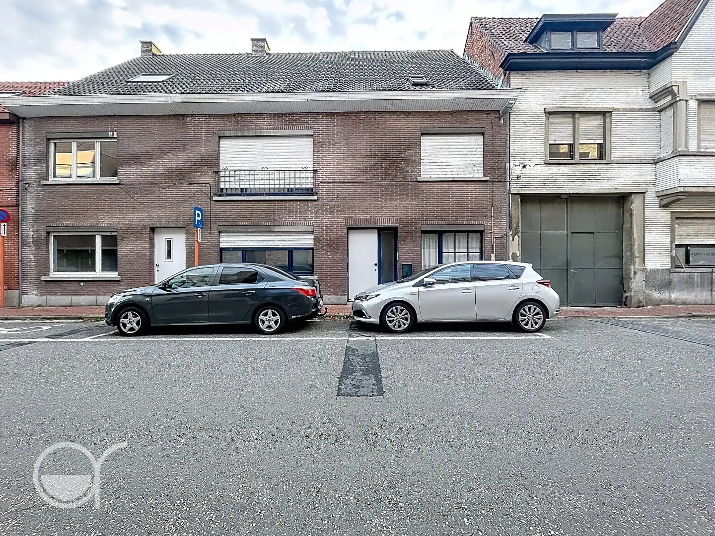 Ruim gelijkvloers appartement met grote binnenkoer in rustige omgeving te Nevele foto 14