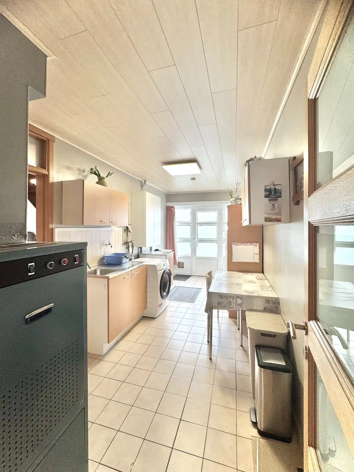 HALFOPEN WONING | 4 KAMERS | TUIN | GARAGE | 720 M² foto 17