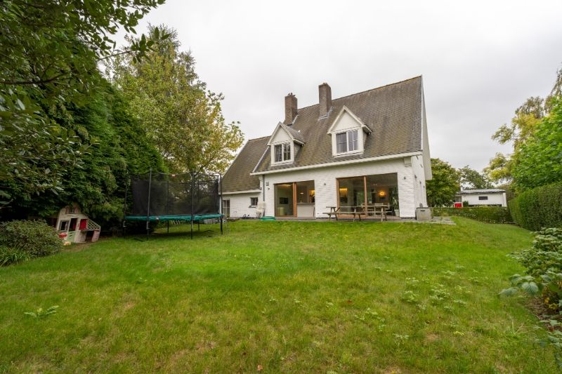 Ruime, instapklare villa op topligging foto 19