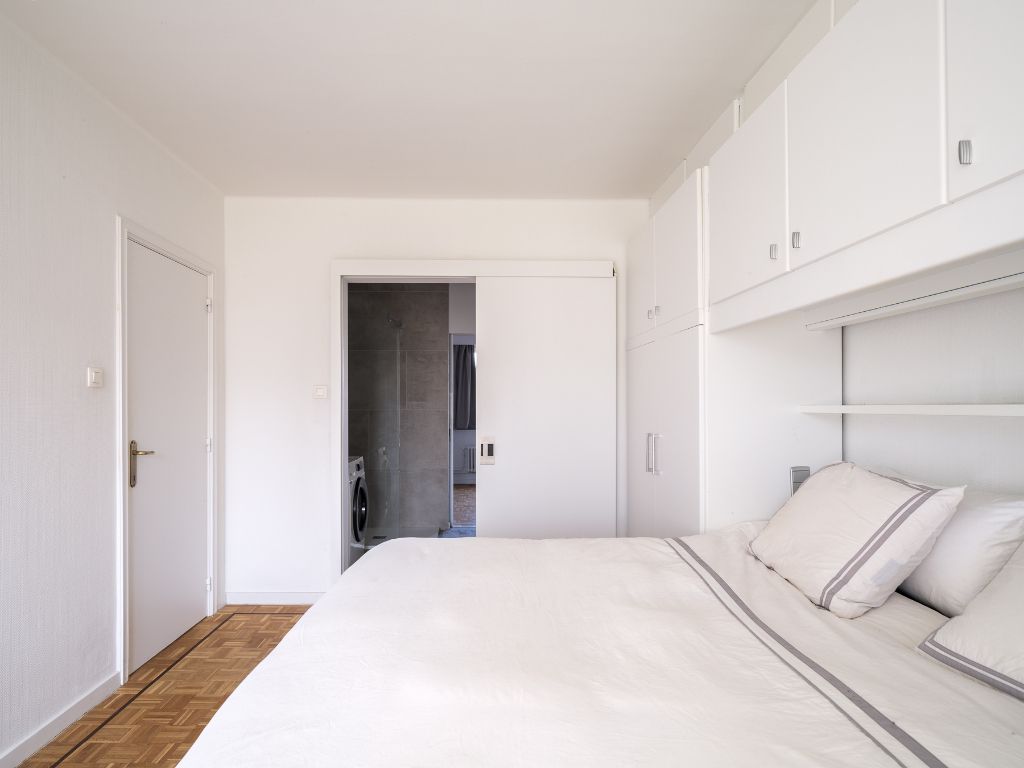 Kwalitatief hoekappartement (BVO 118 m²) met terras en een weids zicht over het Zuidpark en de torens van Gent. foto 13