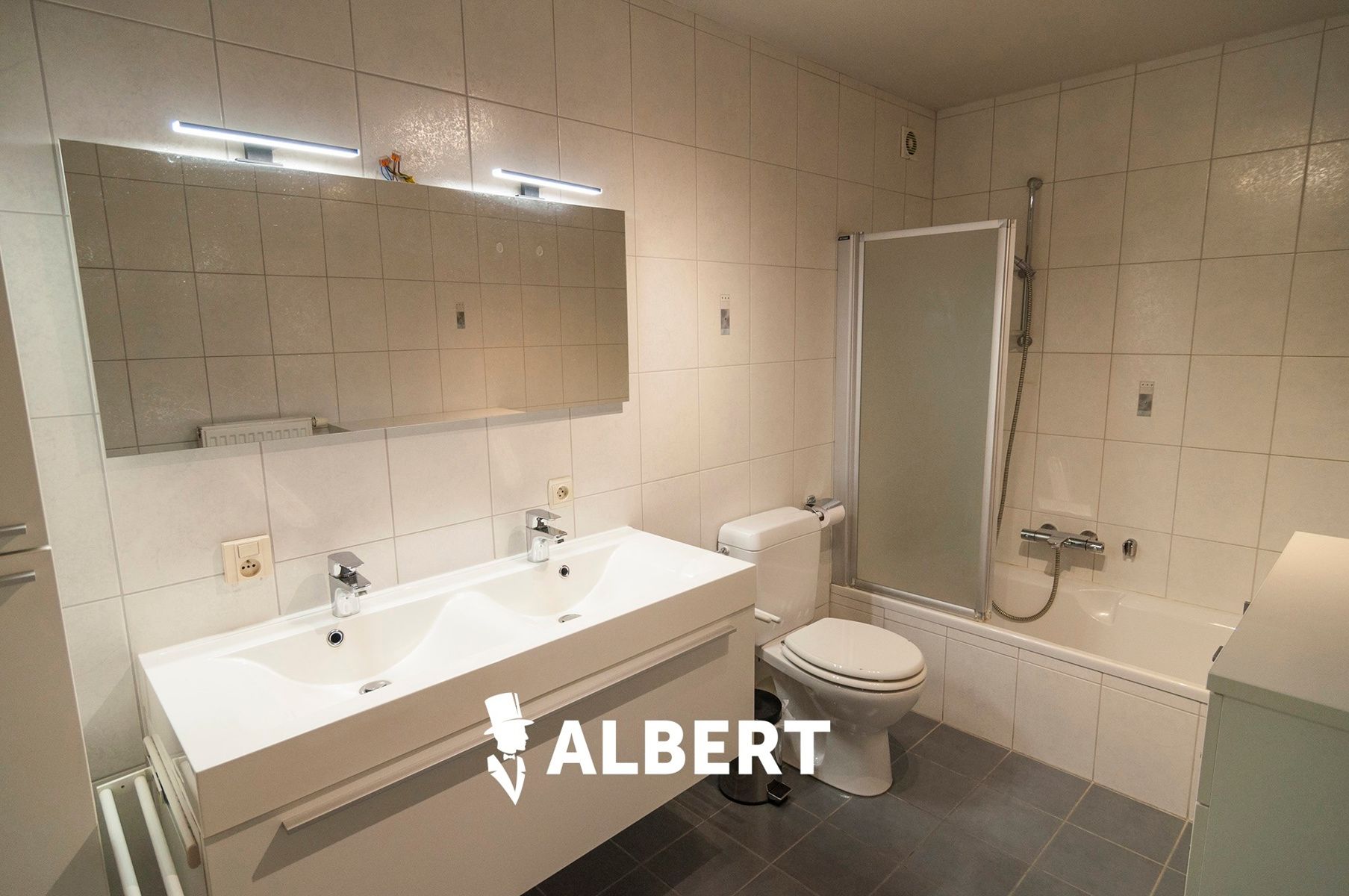 Mooi, ruim instapklaar appartement in hartje Kortessem! foto 11