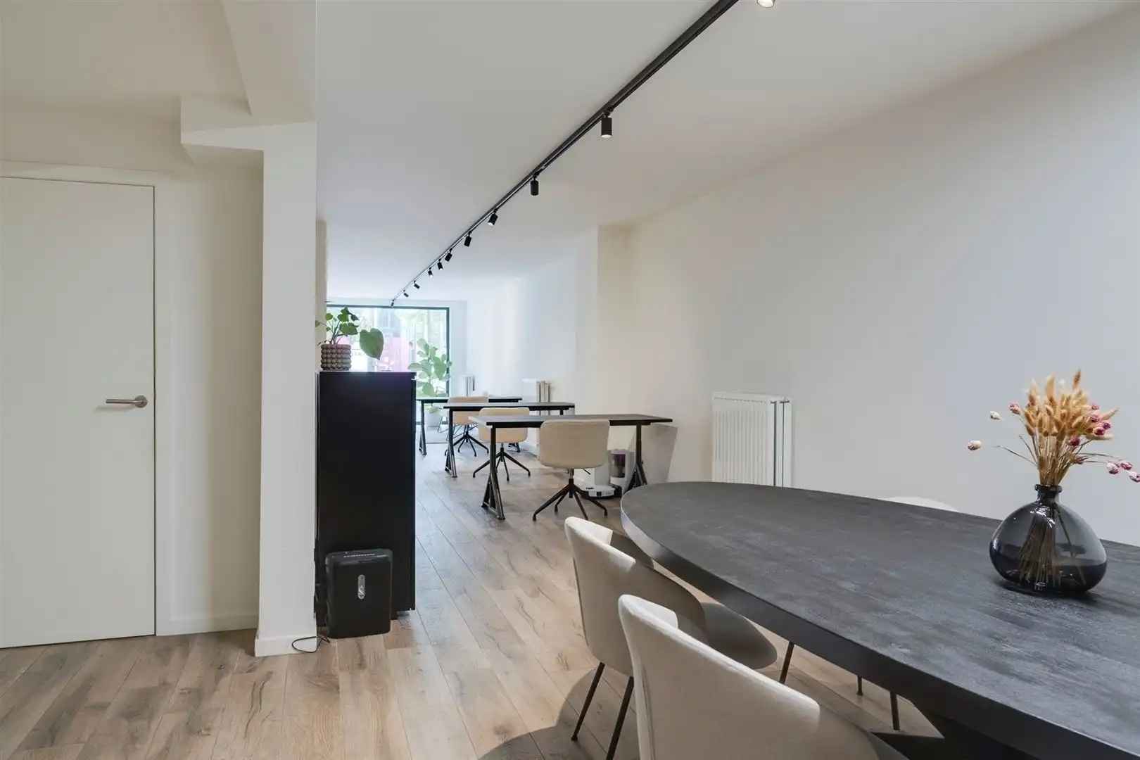 Ruimte voor kantoor/vrije beroepen/dienstverlening op het bruisende Eilandje foto 8