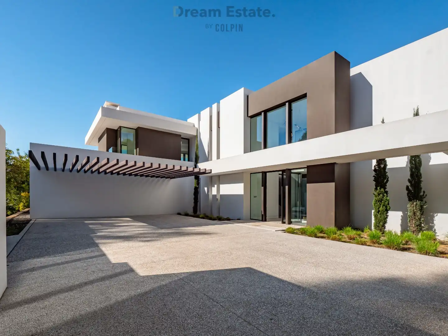 Schitterende villa met panoramisch uitzicht te Benahavis foto 4