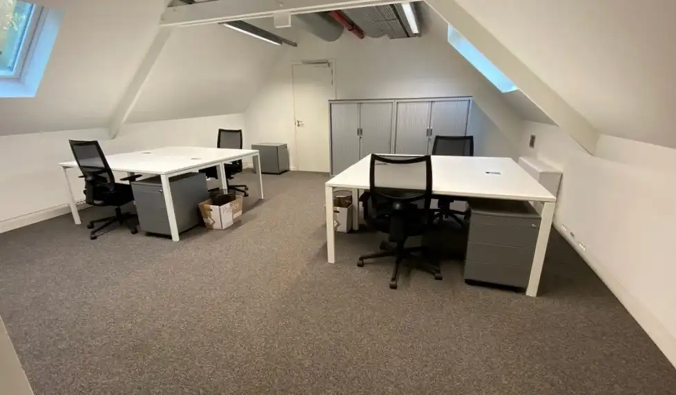 Gemeubelde kantoren in Axxes Business Center in Merelbeke foto 3