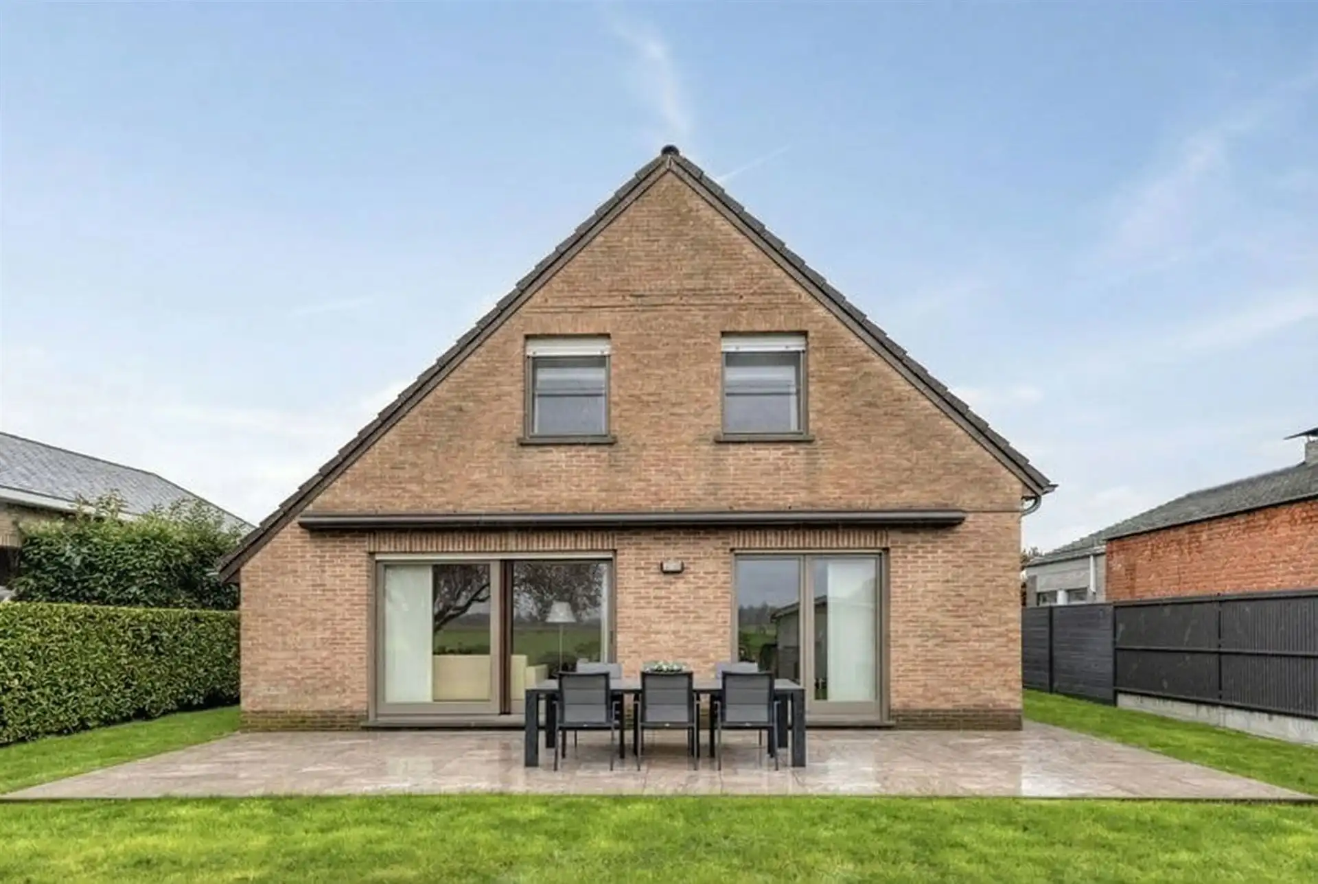Instapklare woning met 3 slaapkamers en tuin.  foto 25