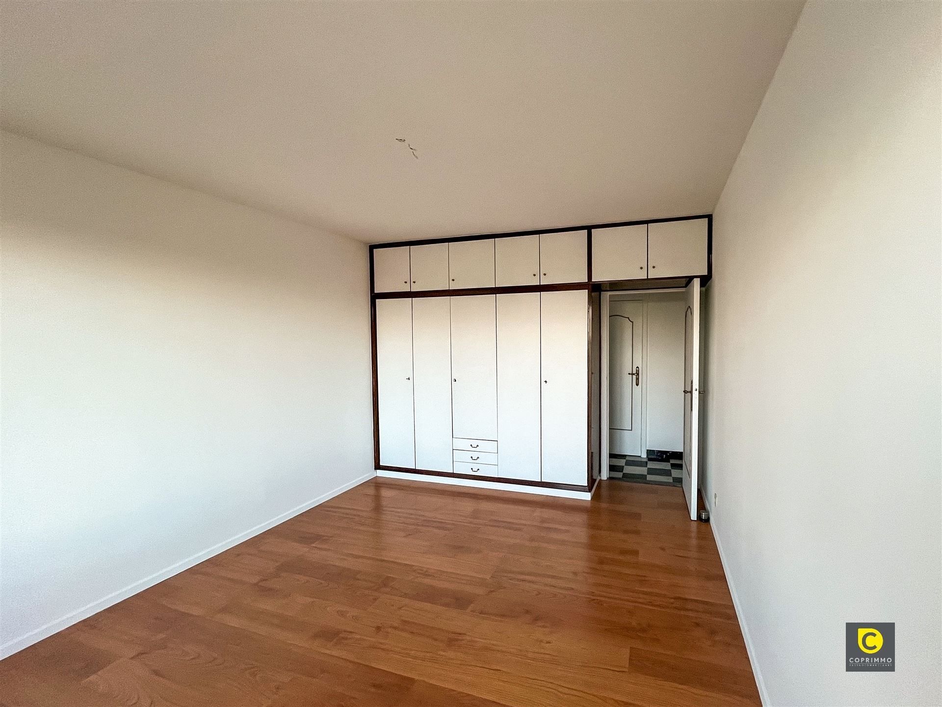 Appartement met prachtig uitzicht en 2 slp! foto 8