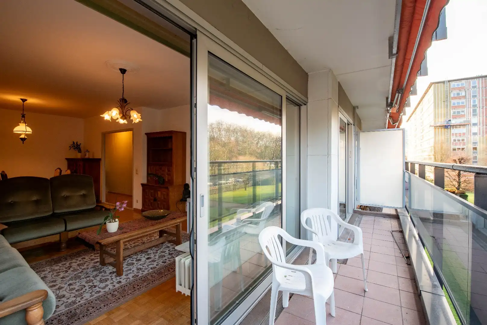 Gezellig 2 slaapkamersappartement met 2 terrassen  foto 4