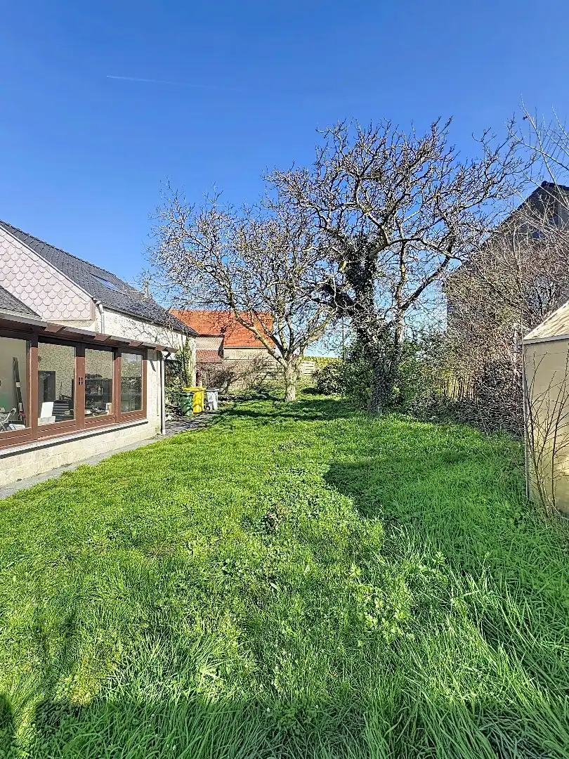 Ruime open bebouwing met zonnige tuin in Hoegaarden foto 20